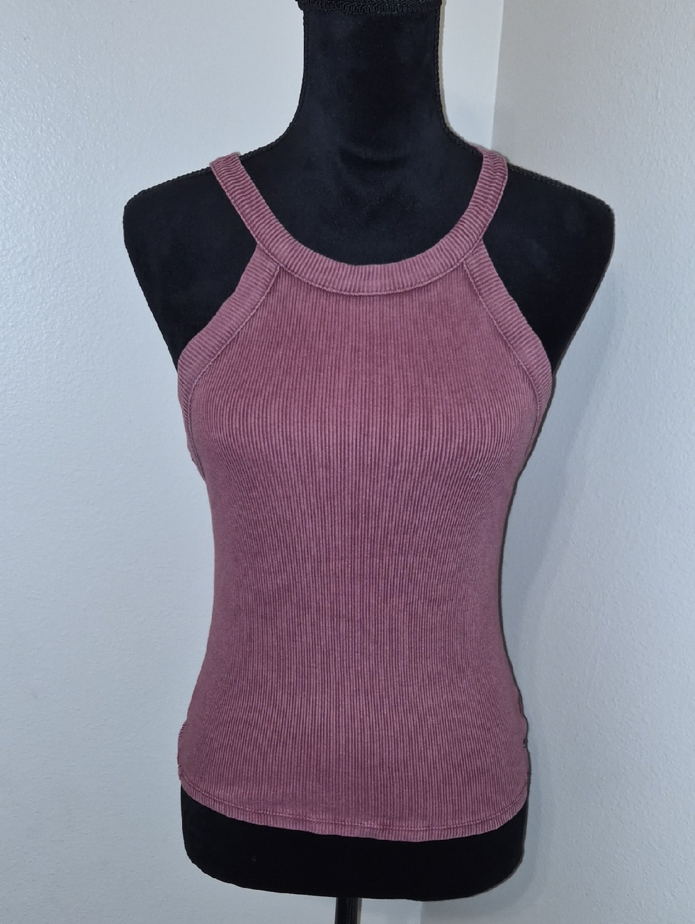 American Eagle Outfitters Ribbed Halter Tank - Dusty Mauve